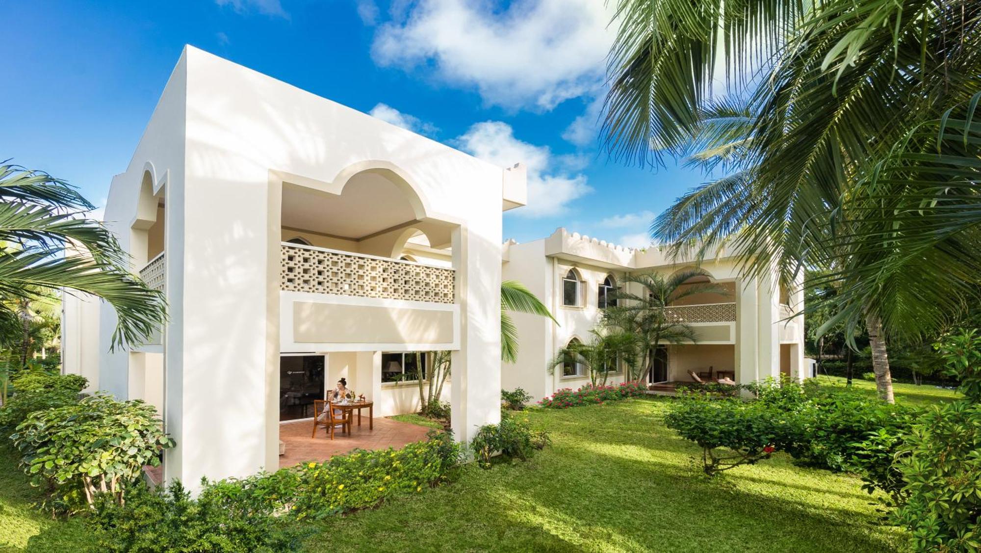 Diamonds Malindi Hotel Bagian luar foto
