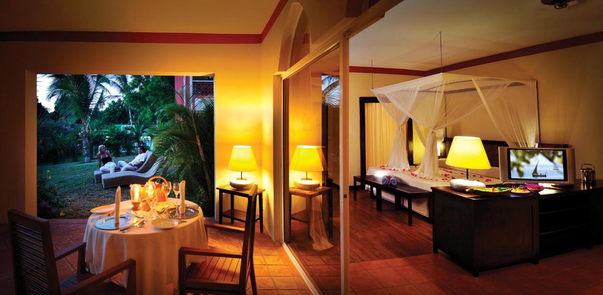 Diamonds Malindi Hotel Bagian luar foto